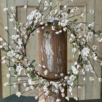 Meandering Blooms Wreath