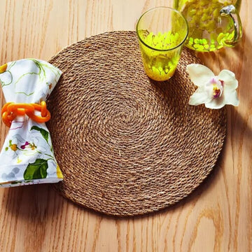 Natural Round Seagrass Placemat-(15"d)