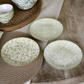 Beautiful Green Patterned Plate