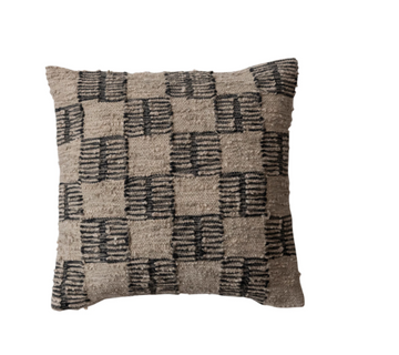 Hand Woven 20" Checkered Indoor/Outdoor Pillow