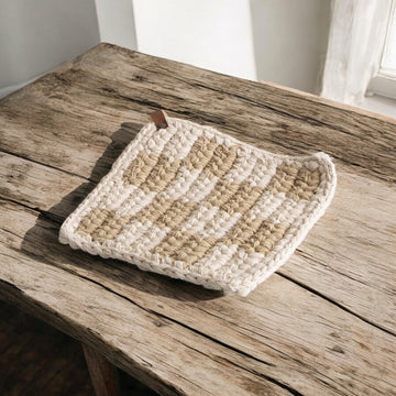 Tan + Cream Knit Checked Pot Holder