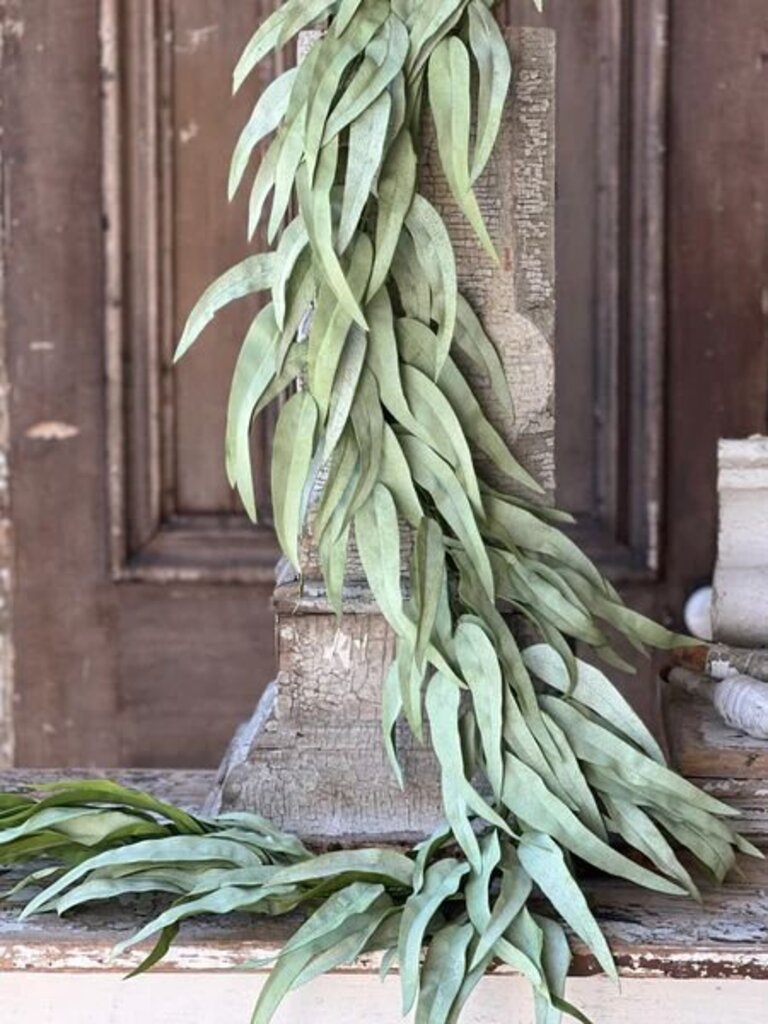 Litany Grass Garland