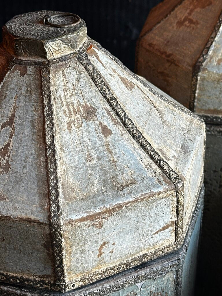 Unique Octagon Wooden Box w Lid