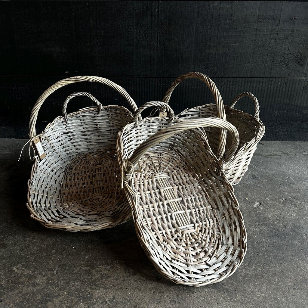 French Willow Flat Garden Basket