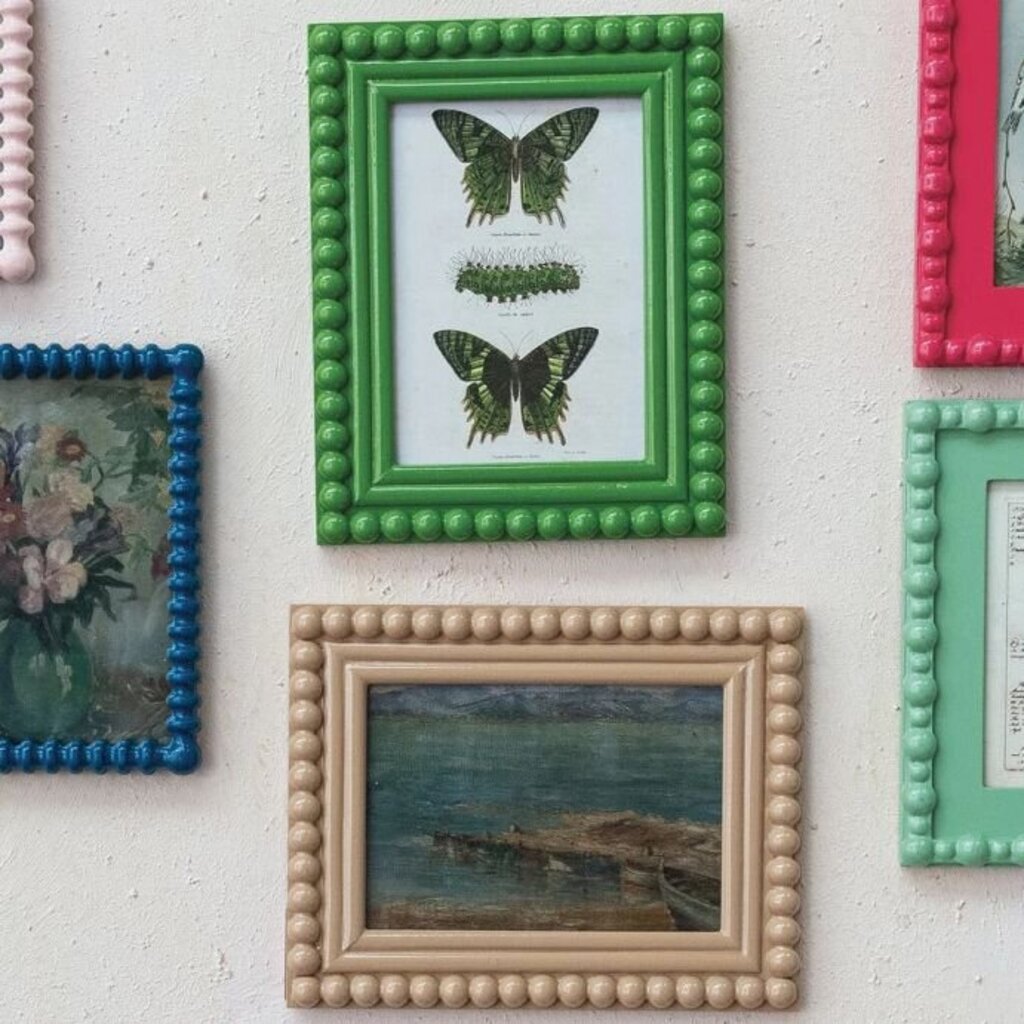 Beaded Picture Frame + Vintage Reproduction Picture