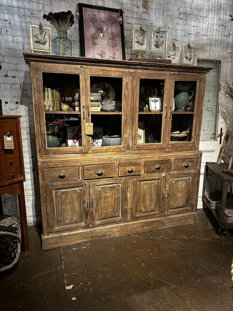 Beautiful Wooden 4-Door Hutch