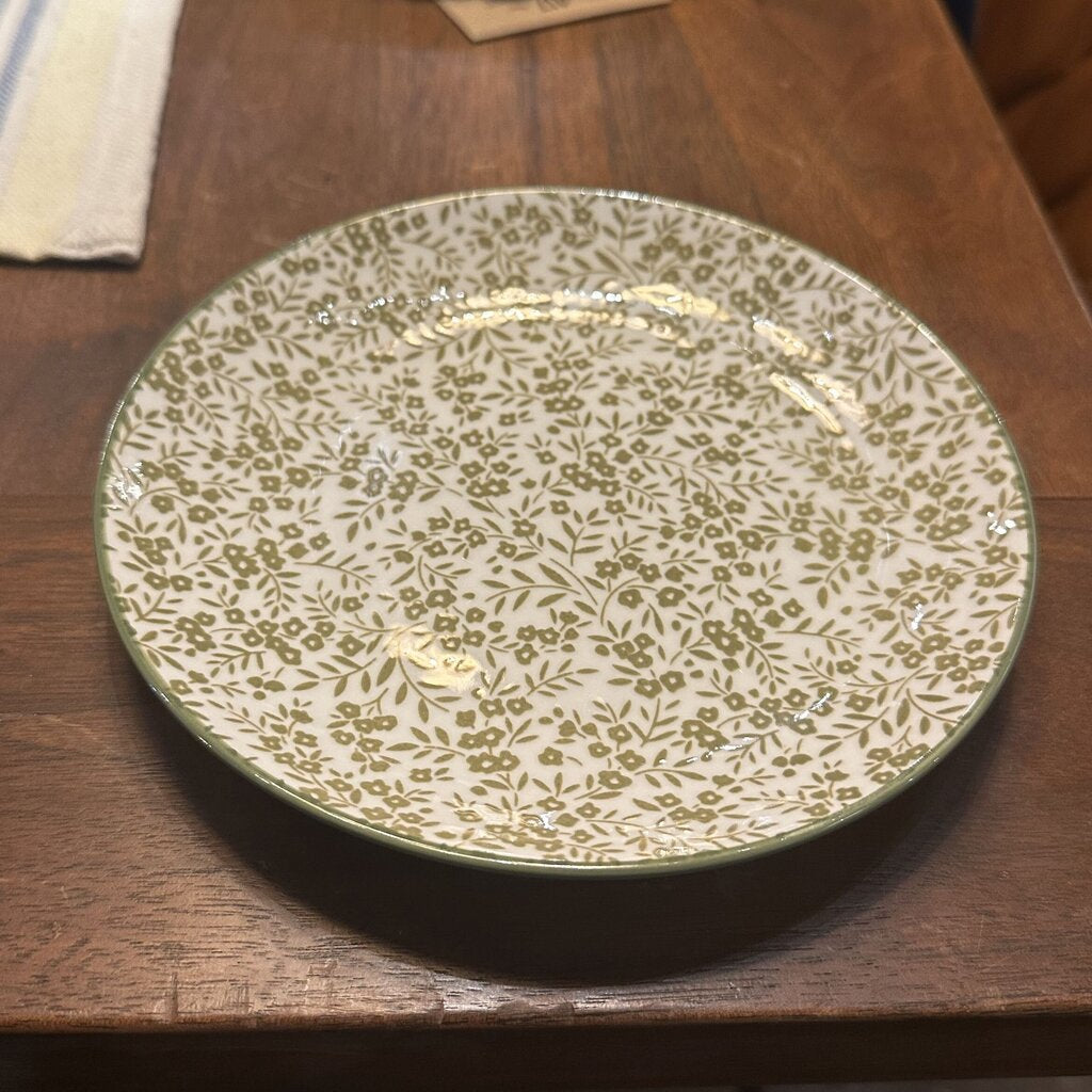Beautiful Green Patterned Plate