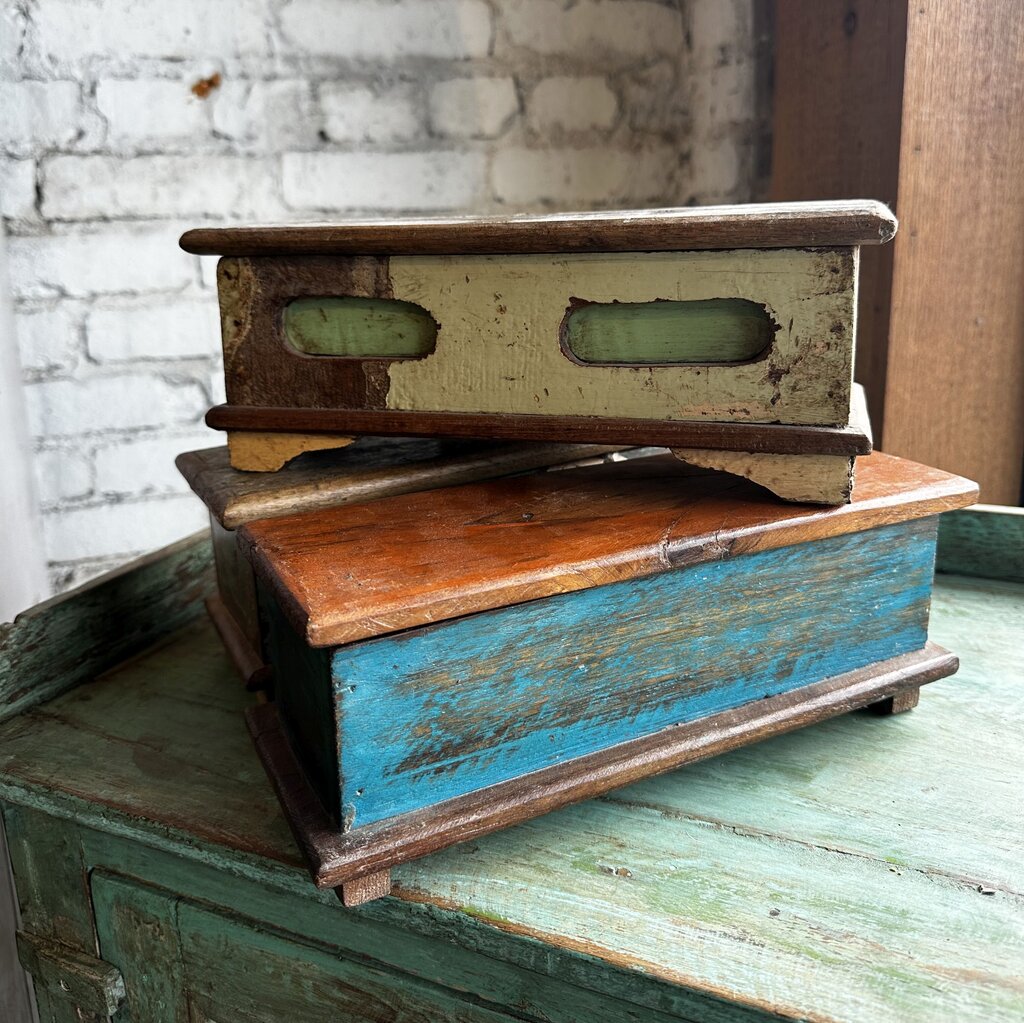 Adorable Wooden Box w/ Lid