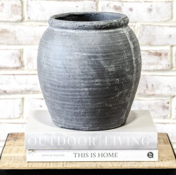Black Line Planter