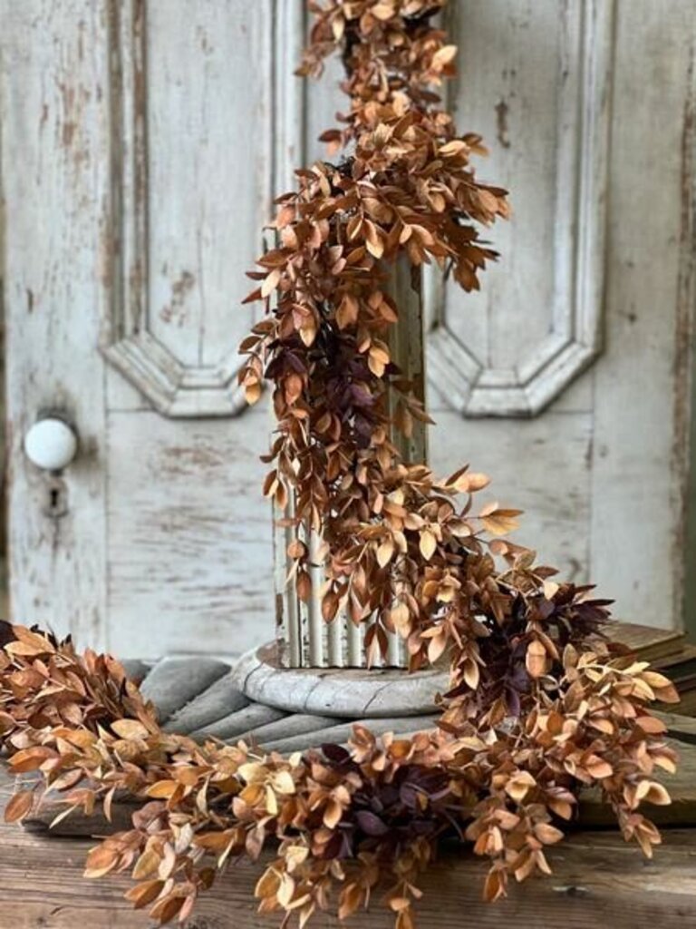 Ombre Woods Garland