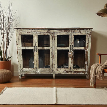 Awesome 4-Door Glass Cabinet