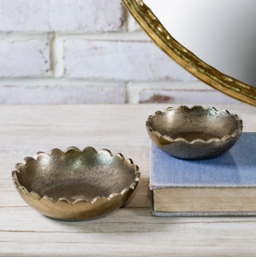 Cute Gold Scallop Bowl