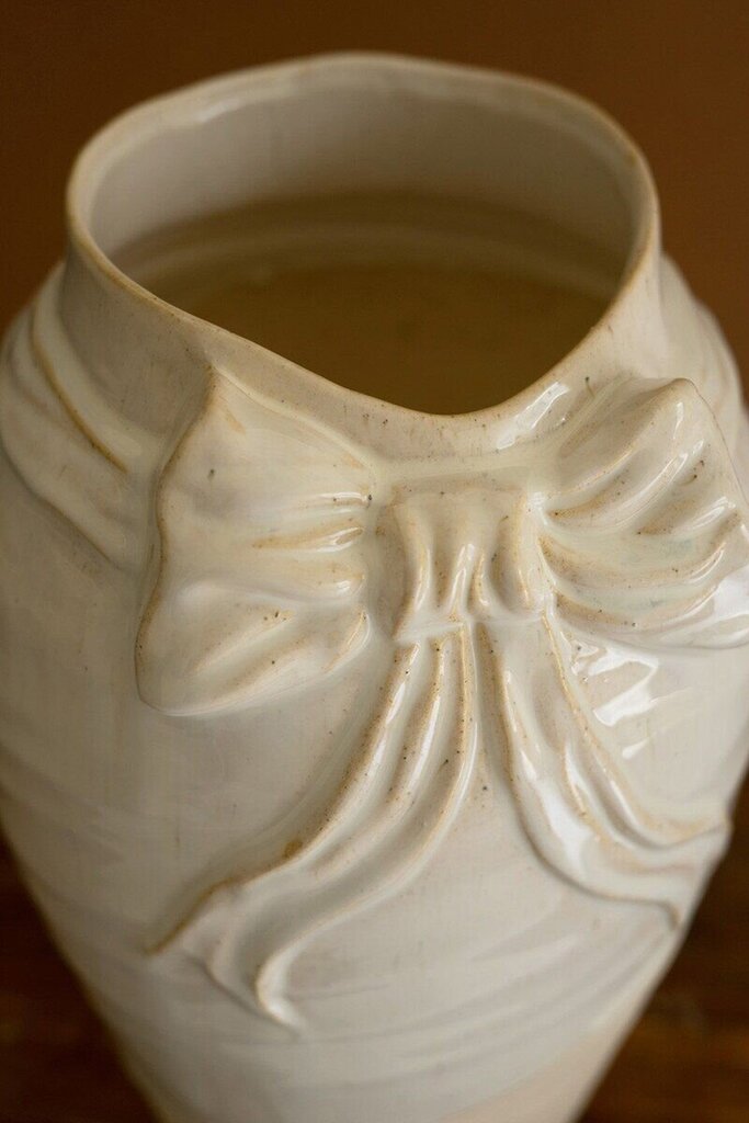 Beautiful White Ceramic Vase w/ Bow