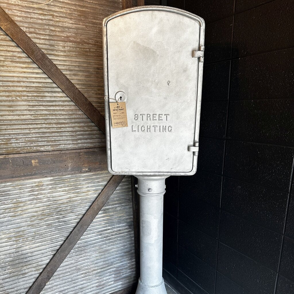 American Street Lighting Box