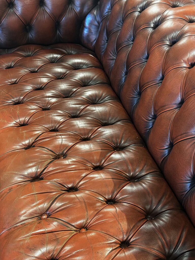 Amazing Chesterfield Leather Sofa