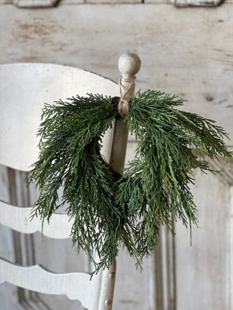 Fine Cedar Mini Hanging Wreath - 12"