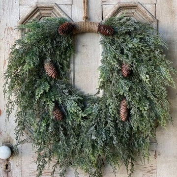 Silver Thread Cedar Wreath - 28"