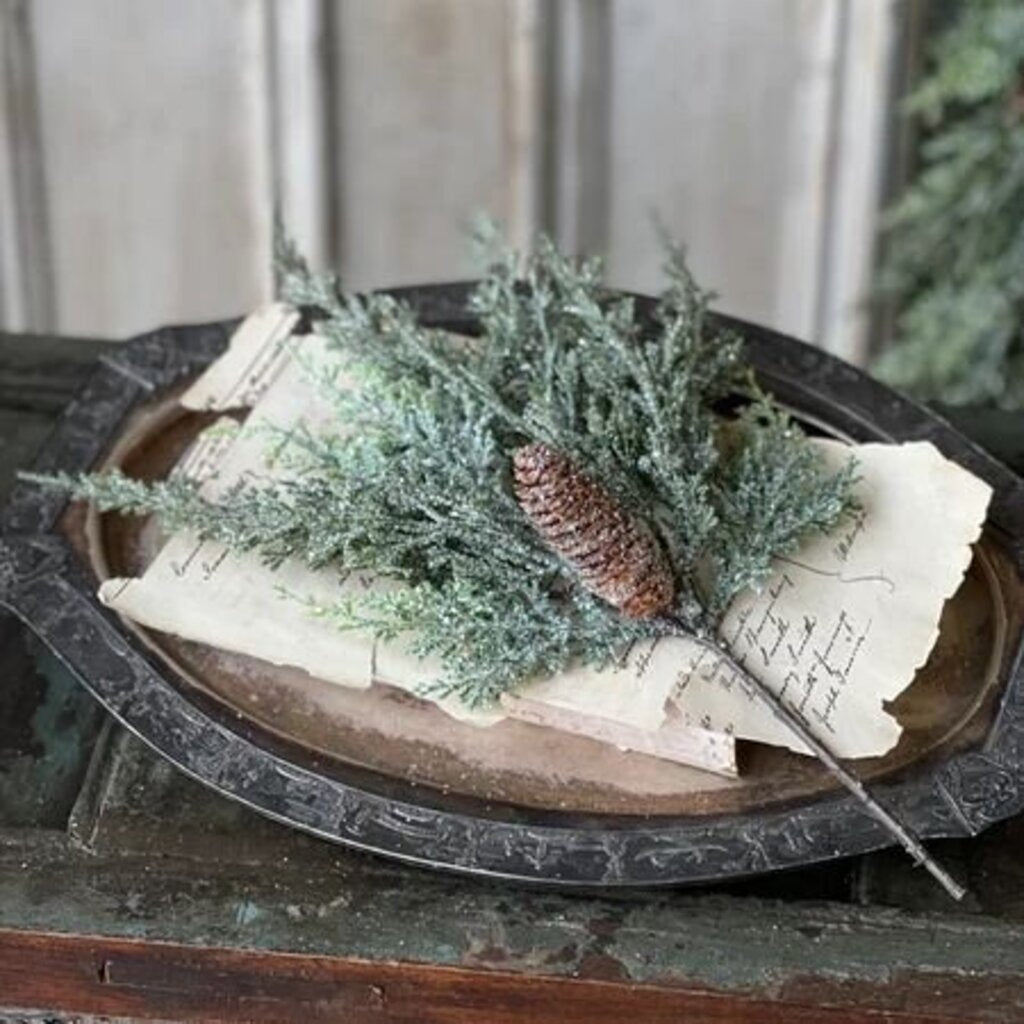 Silver Thread Cedar Pick - 18"