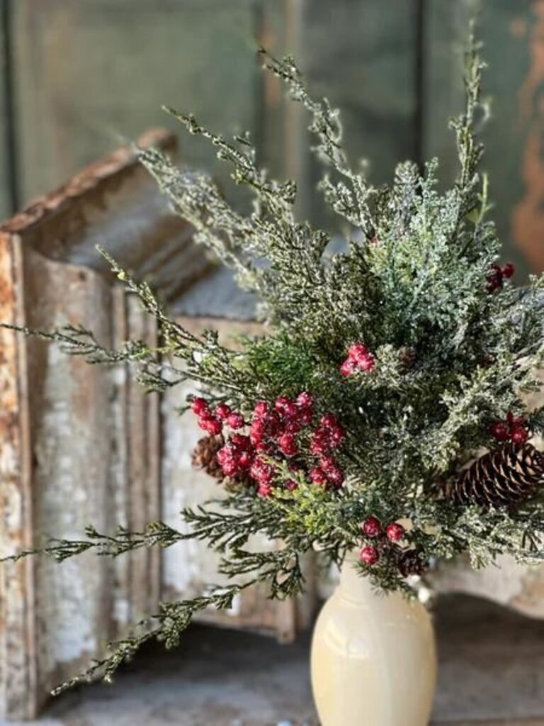 Divinity Berry Cedar Pick - 18"