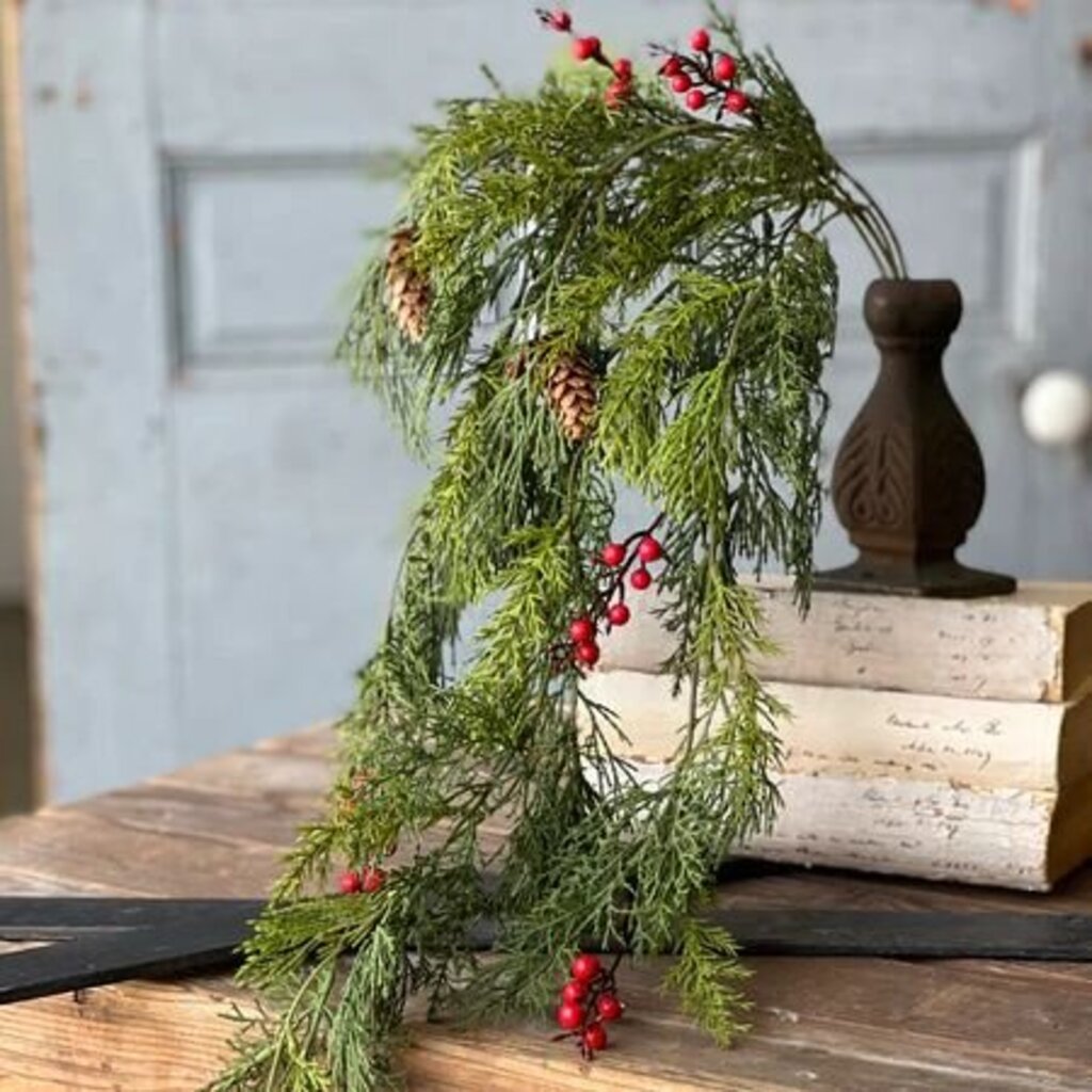 Alpine w/ Berries Hanging - 34"