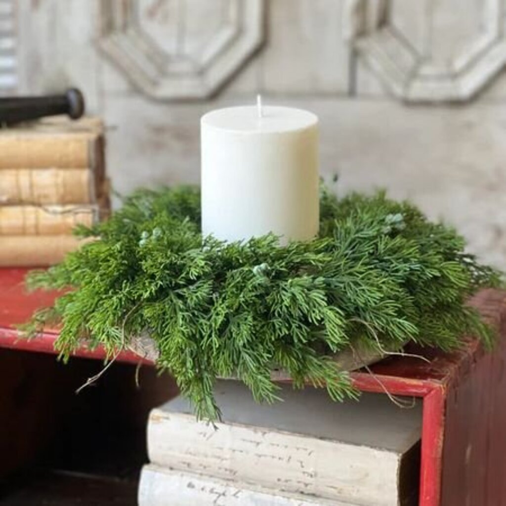 Dripping Cedar Candle Ring - 6"