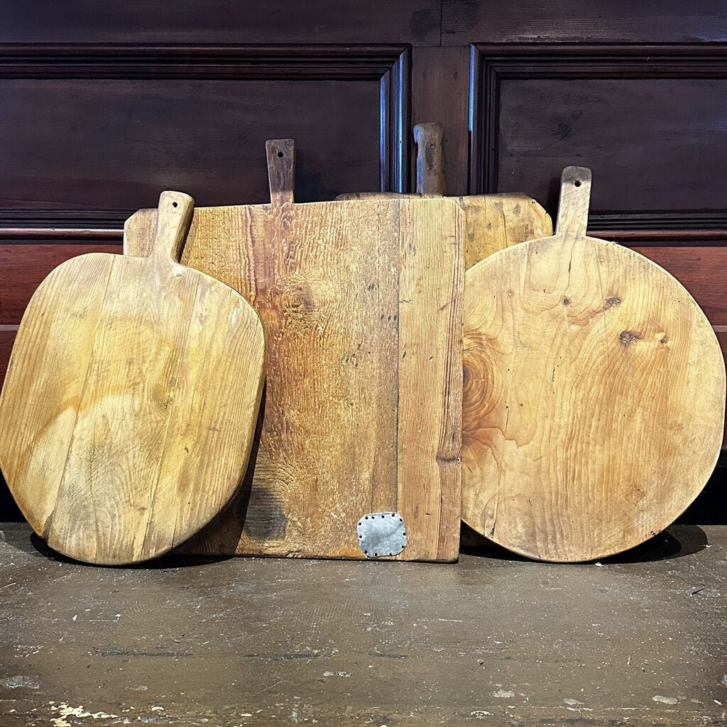 Authentic European Bread Board- Medium