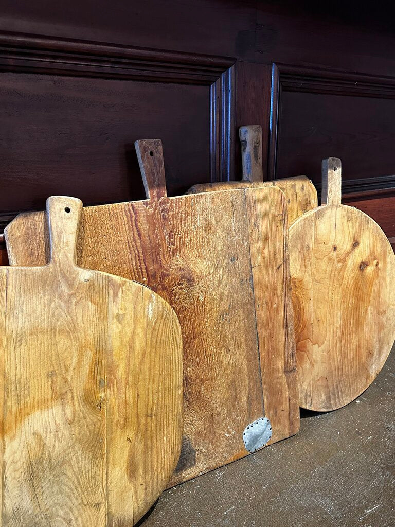 Authentic European Bread Board - Medium