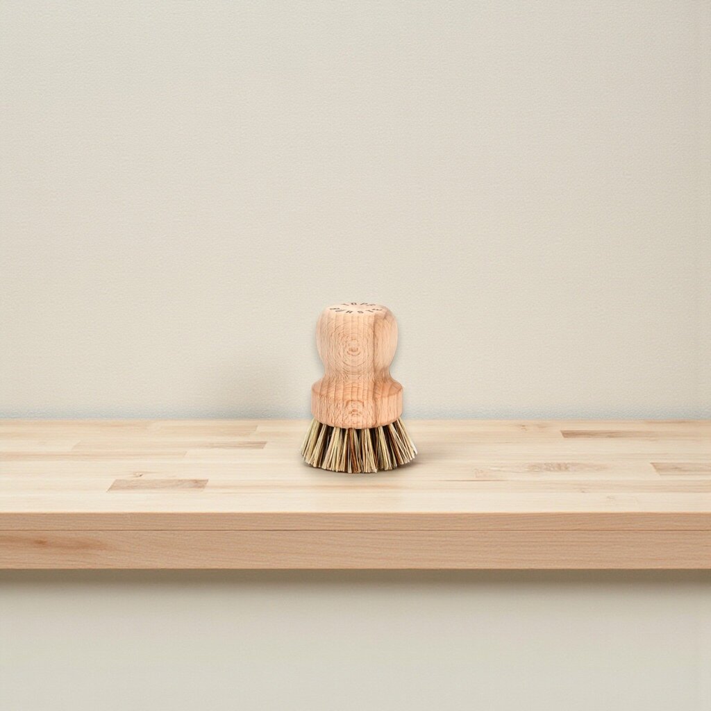 Beech Wood Pot Brush