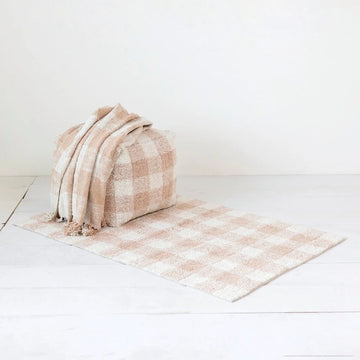 Cute Cream & Blush Plaid Rug- (3'x5')