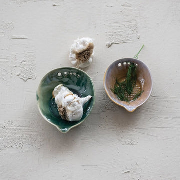 Stoneware Garlic Grater w/ Herb Stripper
