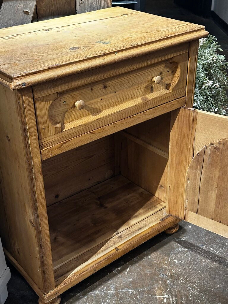 Natural Yellow Pine Cabinet