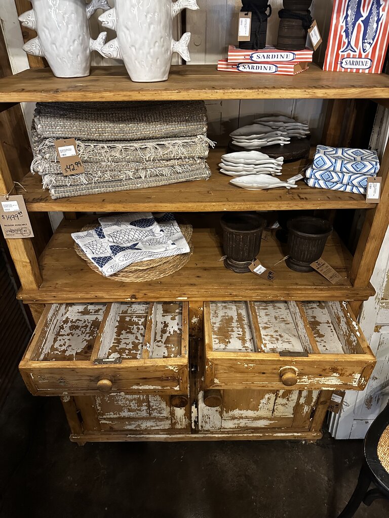 Wooden 3-Tier European Shelf