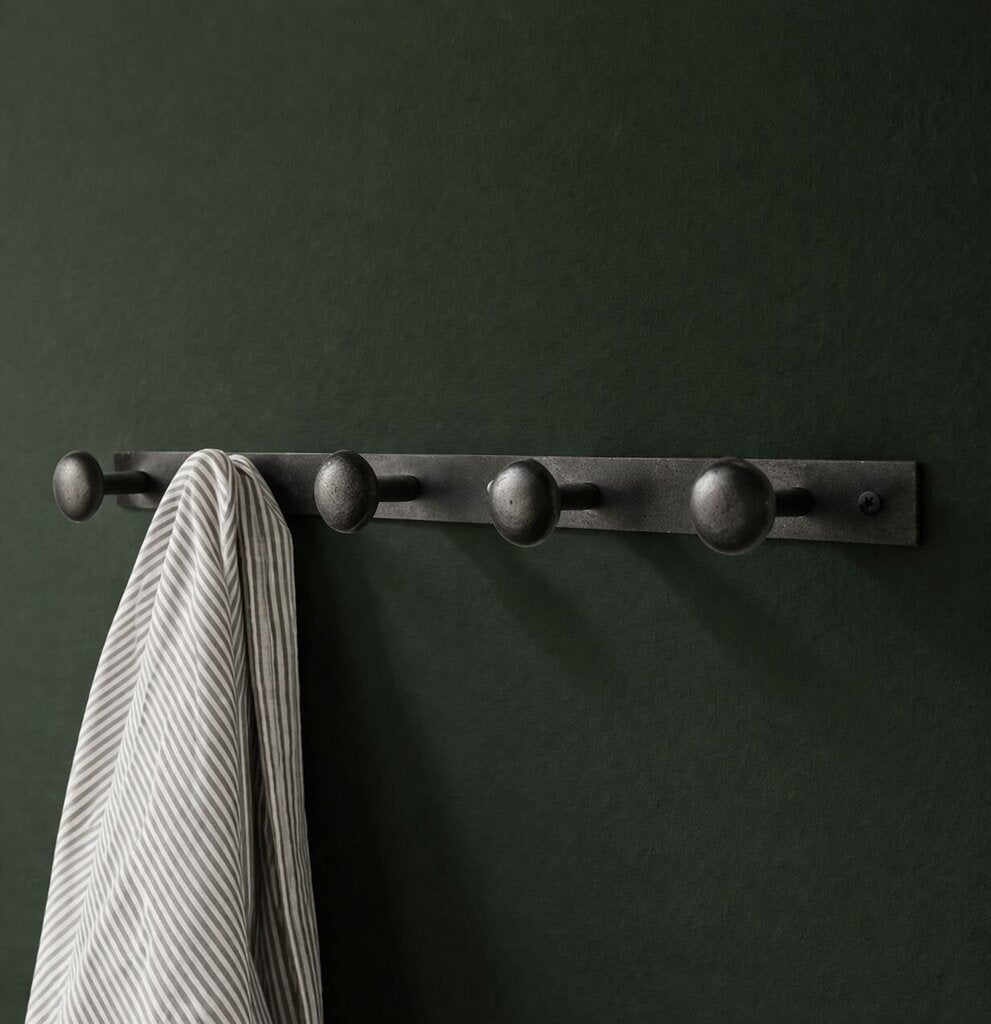 Black 5 Knob Wall Coat Hanger