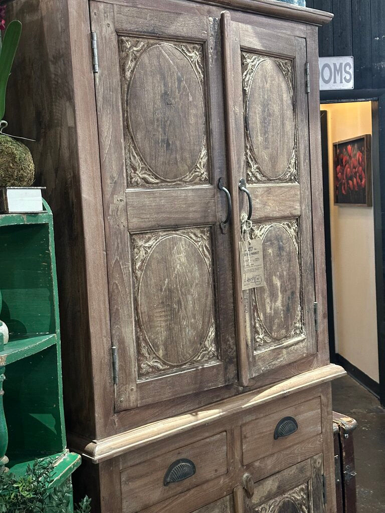 2 Drawer /4 Door Hutch Cabinet