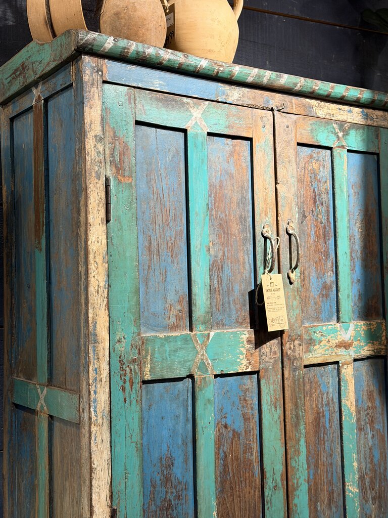 Green 2 Door/ Bottom Drawer Cabinet