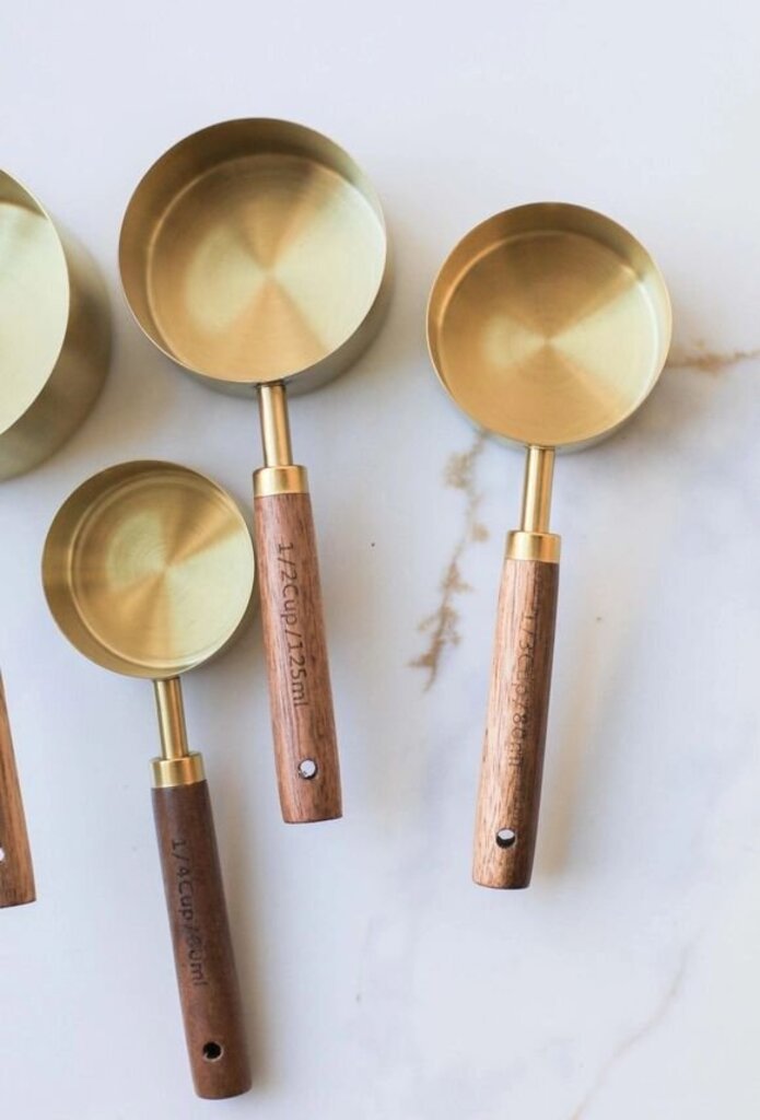 Wood Handle & Brass Measuring Cup Set