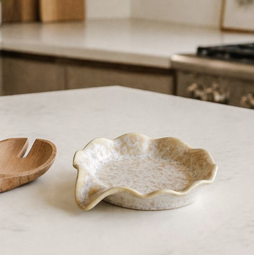 Scallop Edge Spoon Rest