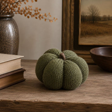 Spruce Knitted Yarn Pumpkin - 4"
