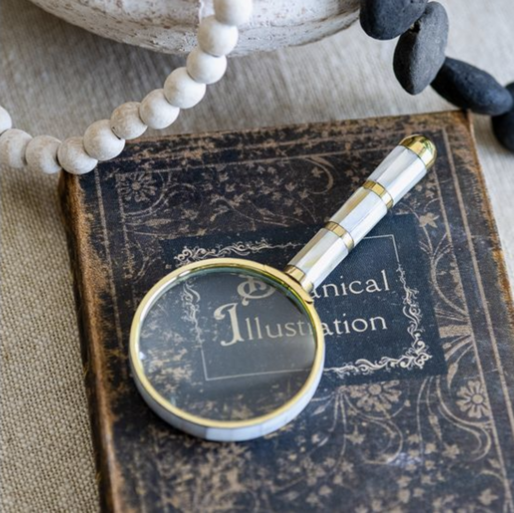 Stunning Magnifying Glass