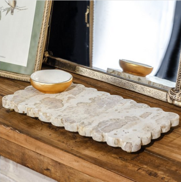 Scalloped Marble Raised Tray