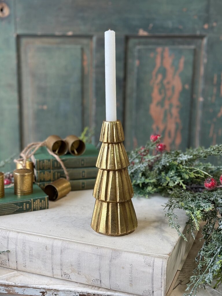 Pleated Pine Taper Holder
