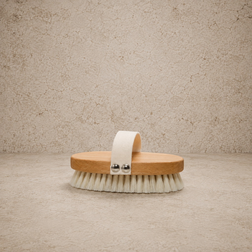 Beechwood Brush w/ Elastic Band