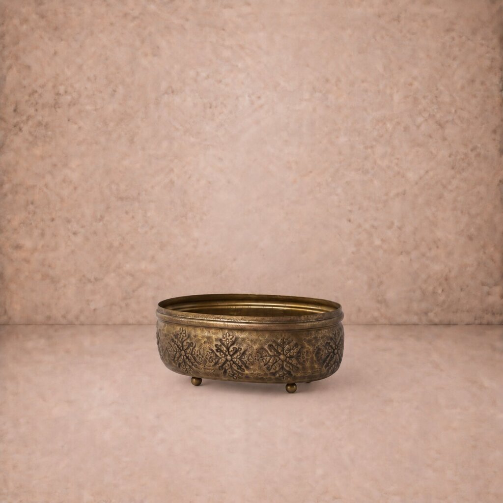 Gold Pressed Snowflake Trough