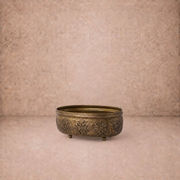 Gold Pressed Snowflake Trough