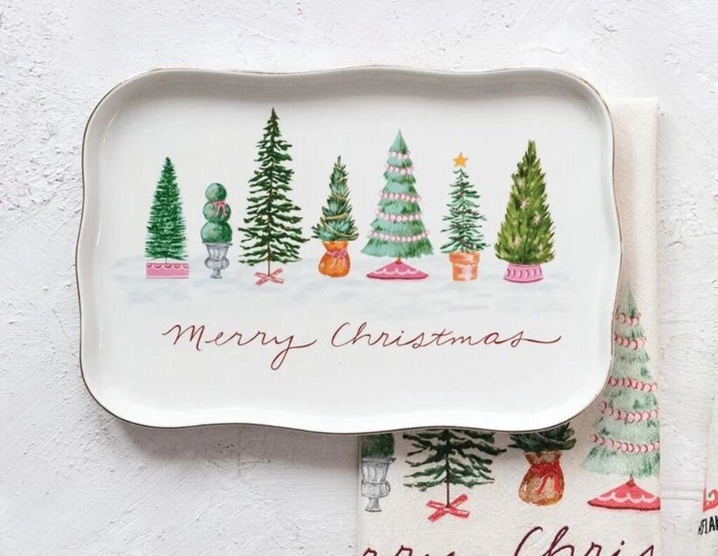 Scalloped Edge Platter w/ Christmas Trees