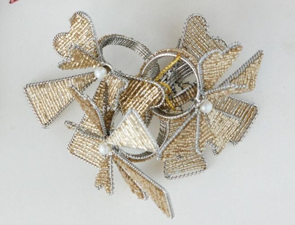 Metal & Glass Beaded Bow Napkin Ring