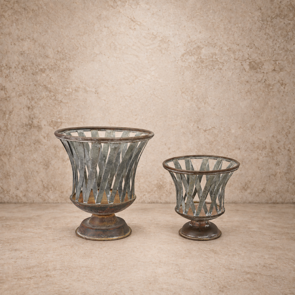 Woven Metal Footed Planter