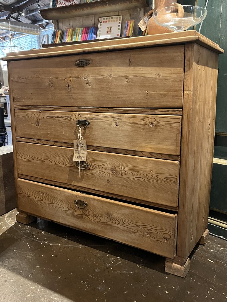 Pretty Natural Pine Pull Out Desk