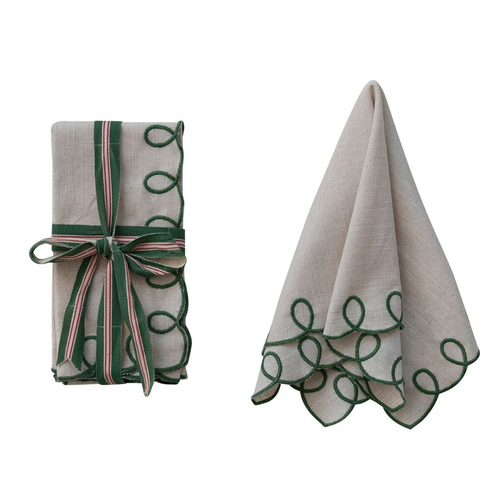 Scalloped Swirled Edge Natural Napkin