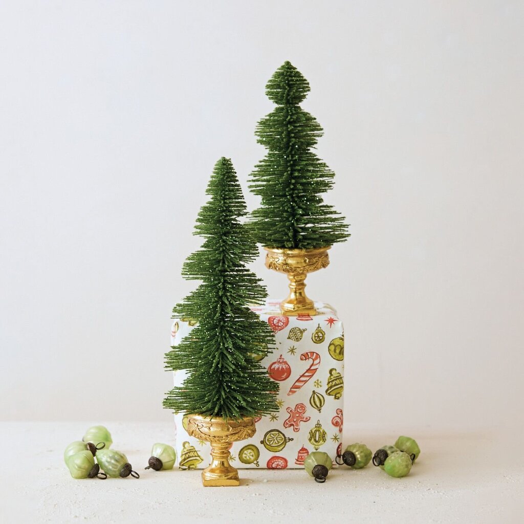 Bottle Brush Tree w/ Urn Base